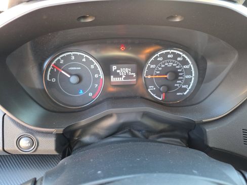 Used 2018 Subaru Crosstrek 2.0i Premium image 17