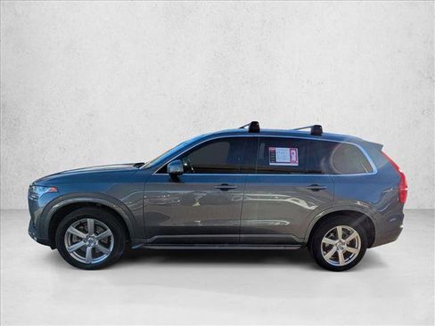 Used 2020 Volvo XC90 T6 Momentum w/ Protection Package image 8