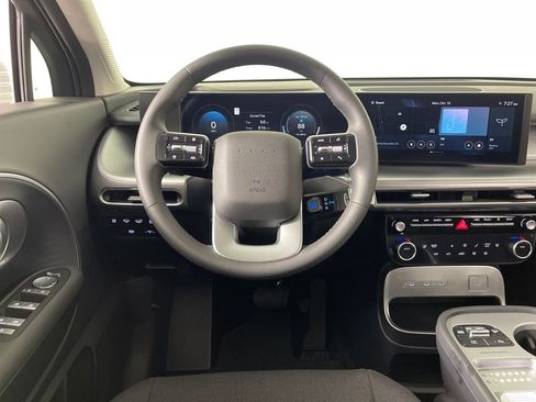 New 2026 Hyundai Ioniq 9 SE AWD/4WD image 15