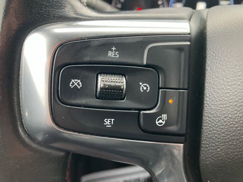 Used 2019 Chevrolet Blazer RS w/ Sun and Wheels Package image 17