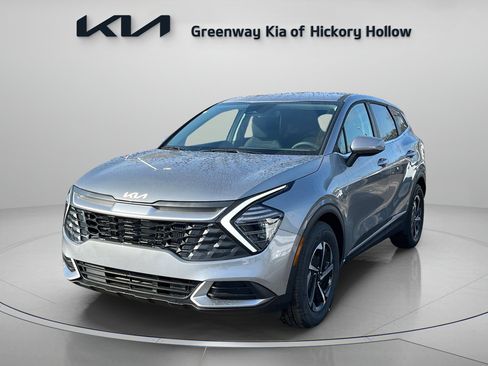 New 2025 Kia Sportage LX image 3