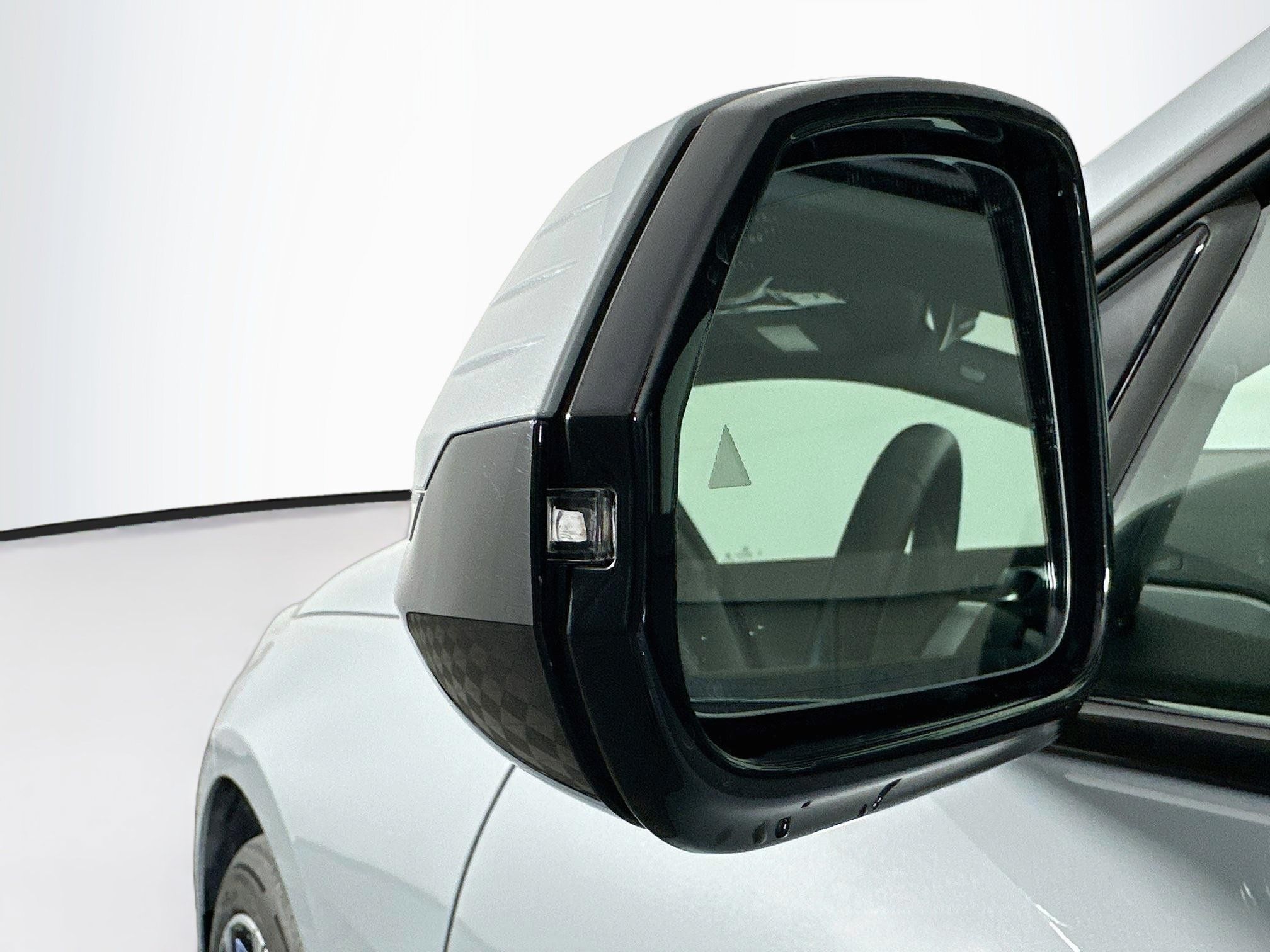 Used 2025 BMW 228i xDrive AWD/4WD image 16
