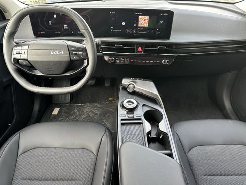 New 2025 Kia EV6 Light w/ Light LR Technology Package image 13