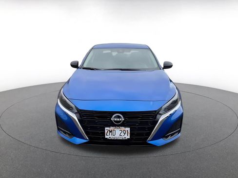 Used 2025 Nissan Altima 2.5 SV FWD image 4