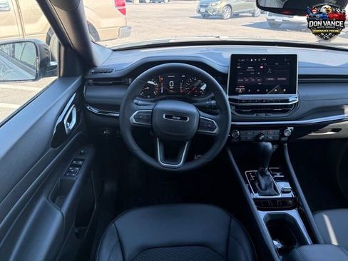 New 2026 Jeep Compass Latitude AWD/4WD image 14