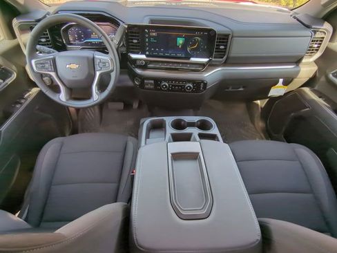 New 2025 Chevrolet Silverado 1500 LT image 17