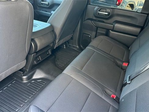 Used 2024 GMC Sierra 2500 Pro w/ Convenience Package image 15