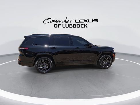 Used 2025 Jeep Grand Cherokee L Summit AWD/4WD image 9