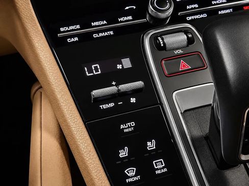 Used 2019 Porsche Cayenne S AWD/4WD image 51