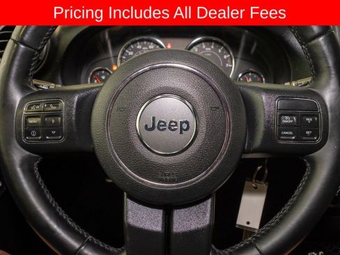 Used 2017 Jeep Wrangler Sport w/ Quick Order Package 24S AWD/4WD image 19