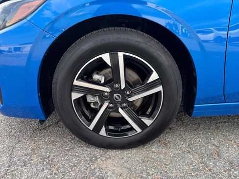 Used 2025 Nissan Sentra SV FWD image 28