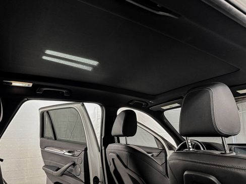 Used 2021 BMW X1 xDrive28i image 13