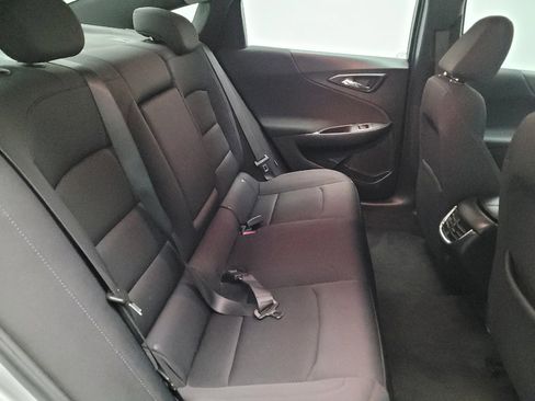 Used 2022 Chevrolet Malibu LT FWD image 19