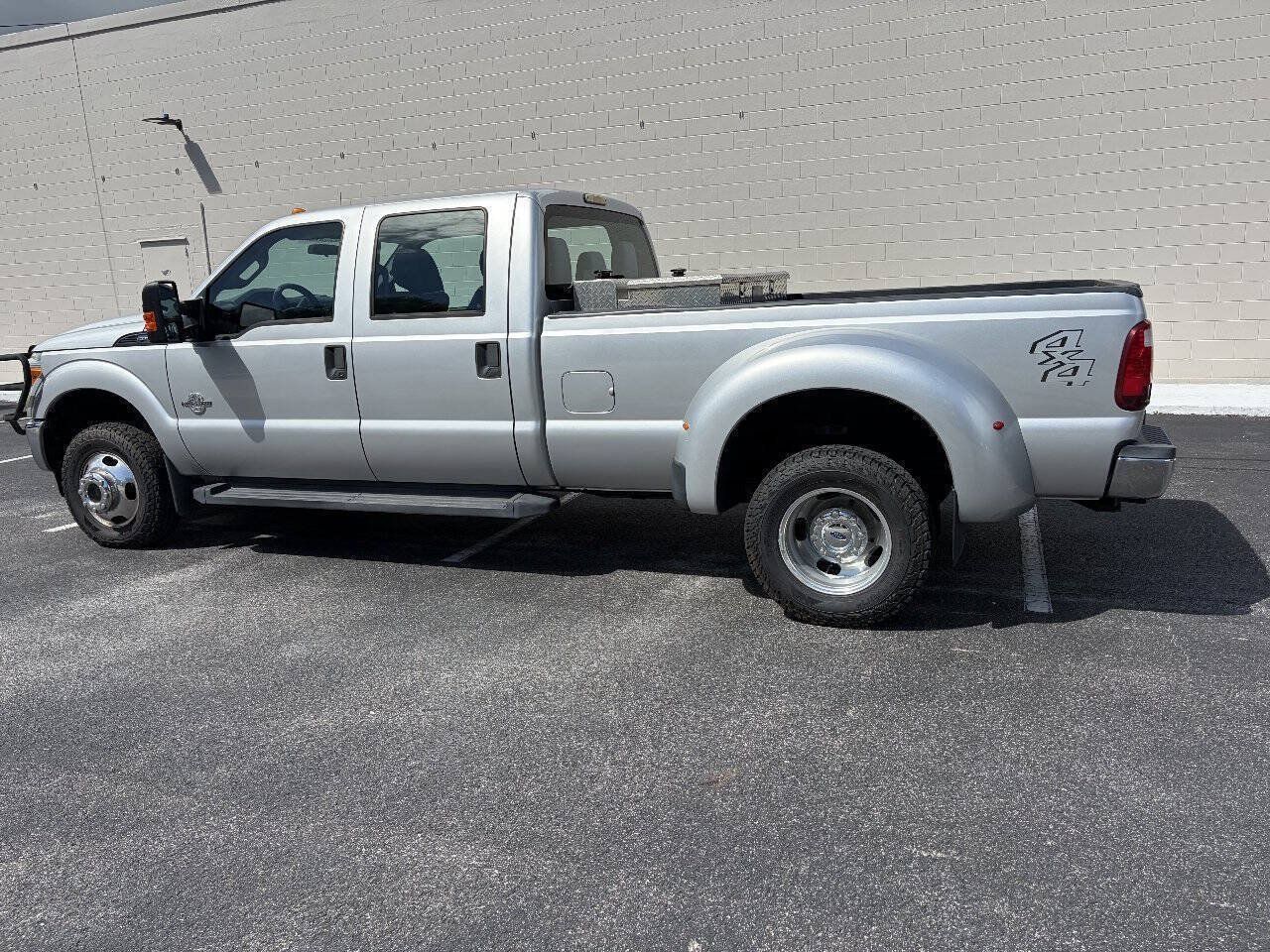 Used 2016 Ford F350 XL w/ Power Equipment Group AWD/4WD image 21