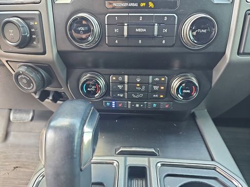 Used 2020 Ford F150 Raptor w/ Equipment Group 802A Luxury image 25