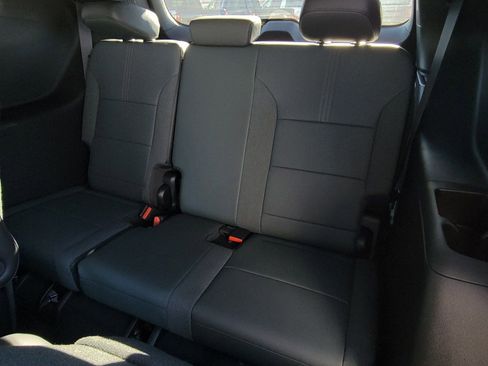 New 2026 GMC Acadia AT4 w/ Luxury Package image 8