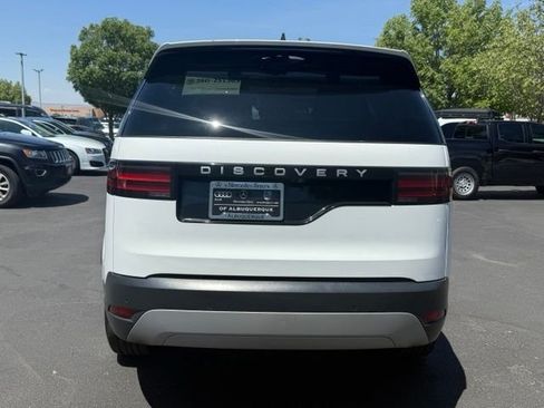 Used 2025 Land Rover Discovery S AWD/4WD image 6