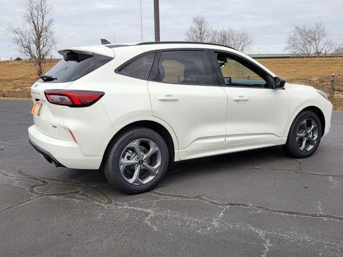 Used 2024 Ford Escape ST-Line w/ Equipment Group 301A FWD image 13