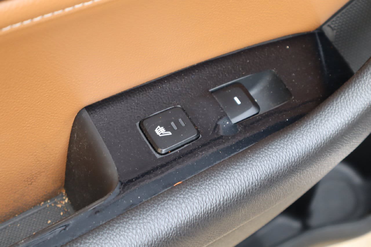Used 2015 Hyundai Sonata Limited w/ Option Group 05 FWD image 19