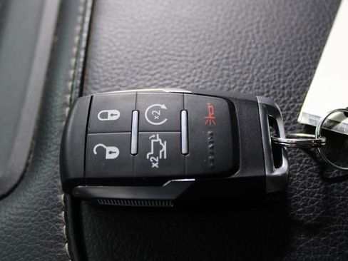 Used 2024 RAM 2500 Laramie image 36