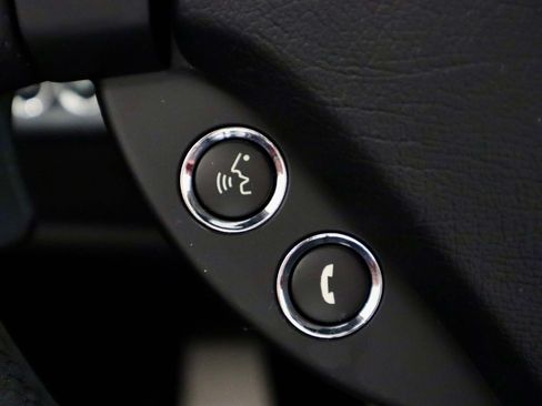 Used 2016 Maserati GranTurismo Sport RWD image 27