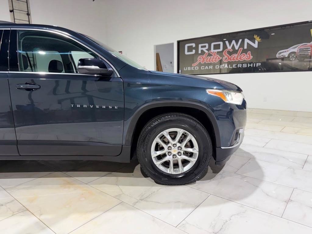 Used 2021 Chevrolet Traverse LT AWD/4WD image 5
