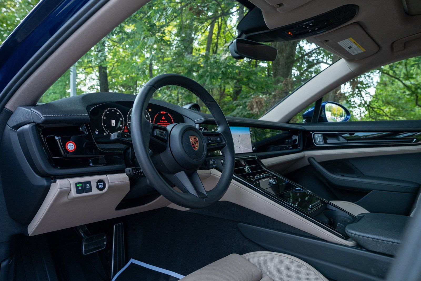 Certified 2026 Porsche Panamera 4 AWD/4WD image 4