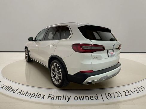 Used 2023 BMW X5 xDrive40i w/ Premium Package image 2