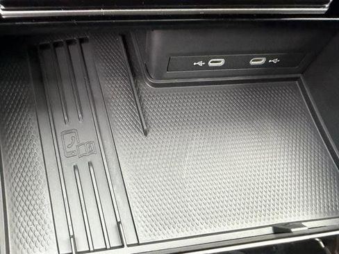 New 2026 Volkswagen Atlas SE image 24