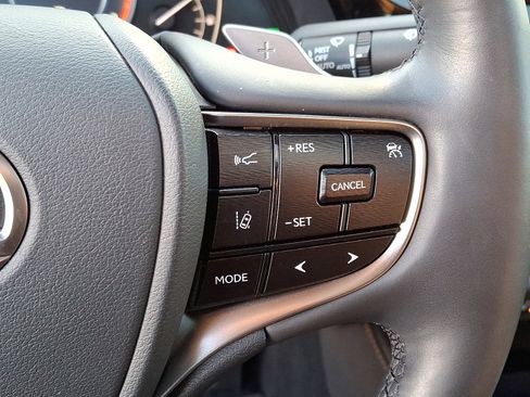 Certified 2023 Lexus ES 350 w/ Premium Package image 23