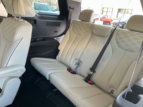 Used 2020 Hyundai Palisade Limited image 14