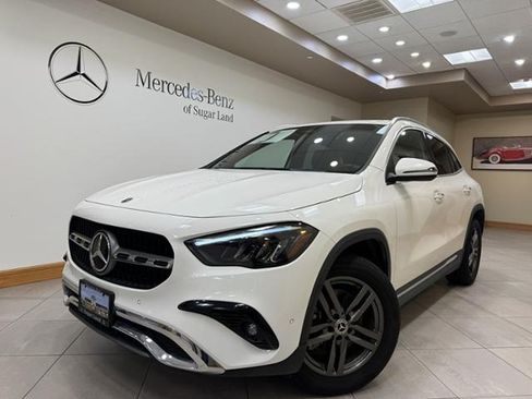 Used 2025 Mercedes-Benz GLA 250 image 1