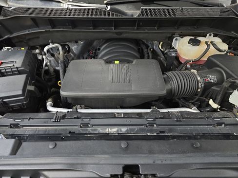 Used 2023 Chevrolet Silverado 1500 RST AWD/4WD image 12