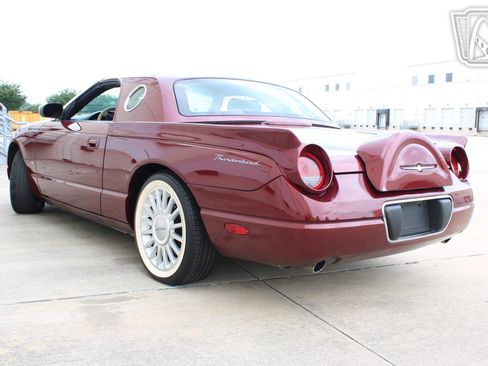 Used 2004 Ford Thunderbird RWD image 29