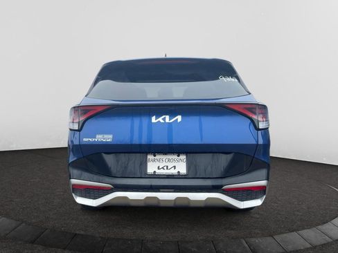 Certified 2025 Kia Sportage SX image 3