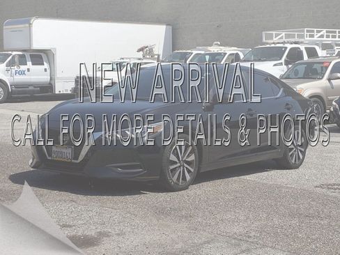 Used 2021 Nissan Sentra SV w/ SV Premium Package FWD image 1