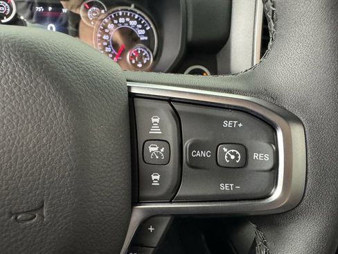 New 2026 RAM 1500 Big Horn AWD/4WD image 13