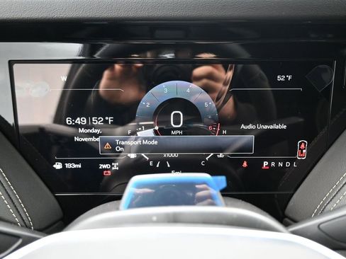 New 2026 GMC Yukon Elevation image 14