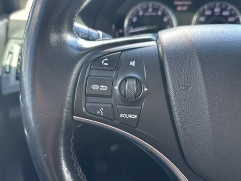 Used 2016 Acura MDX w/ Advance & Entertainment Pkg FWD image 19