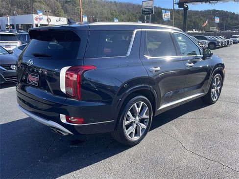 Used 2021 Hyundai Palisade Limited image 4