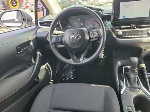Used 2024 Toyota Corolla LE FWD image 13