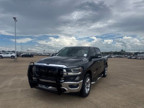 Used 2019 RAM 1500 Big Horn RWD image 7