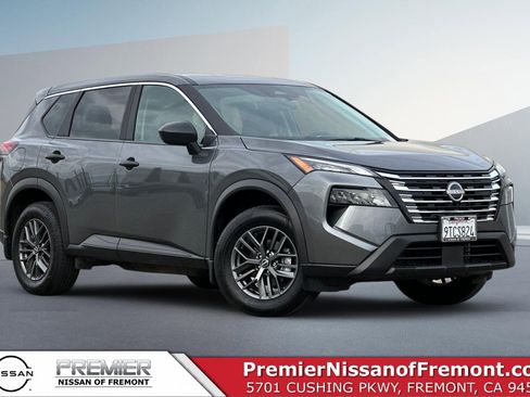 Certified 2025 Nissan Rogue S image 1