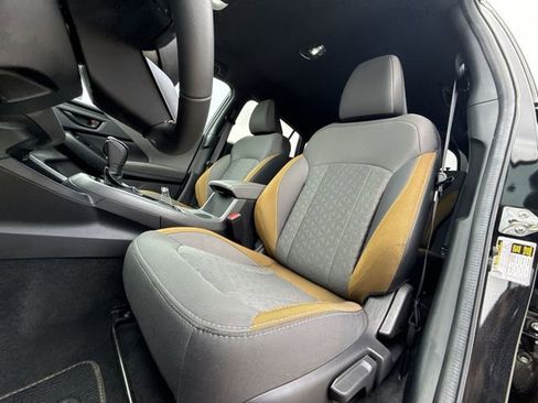 Certified 2025 Subaru Crosstrek 2.5i Sport w/ Crosstrek Mirror Package AWD/4WD image 11