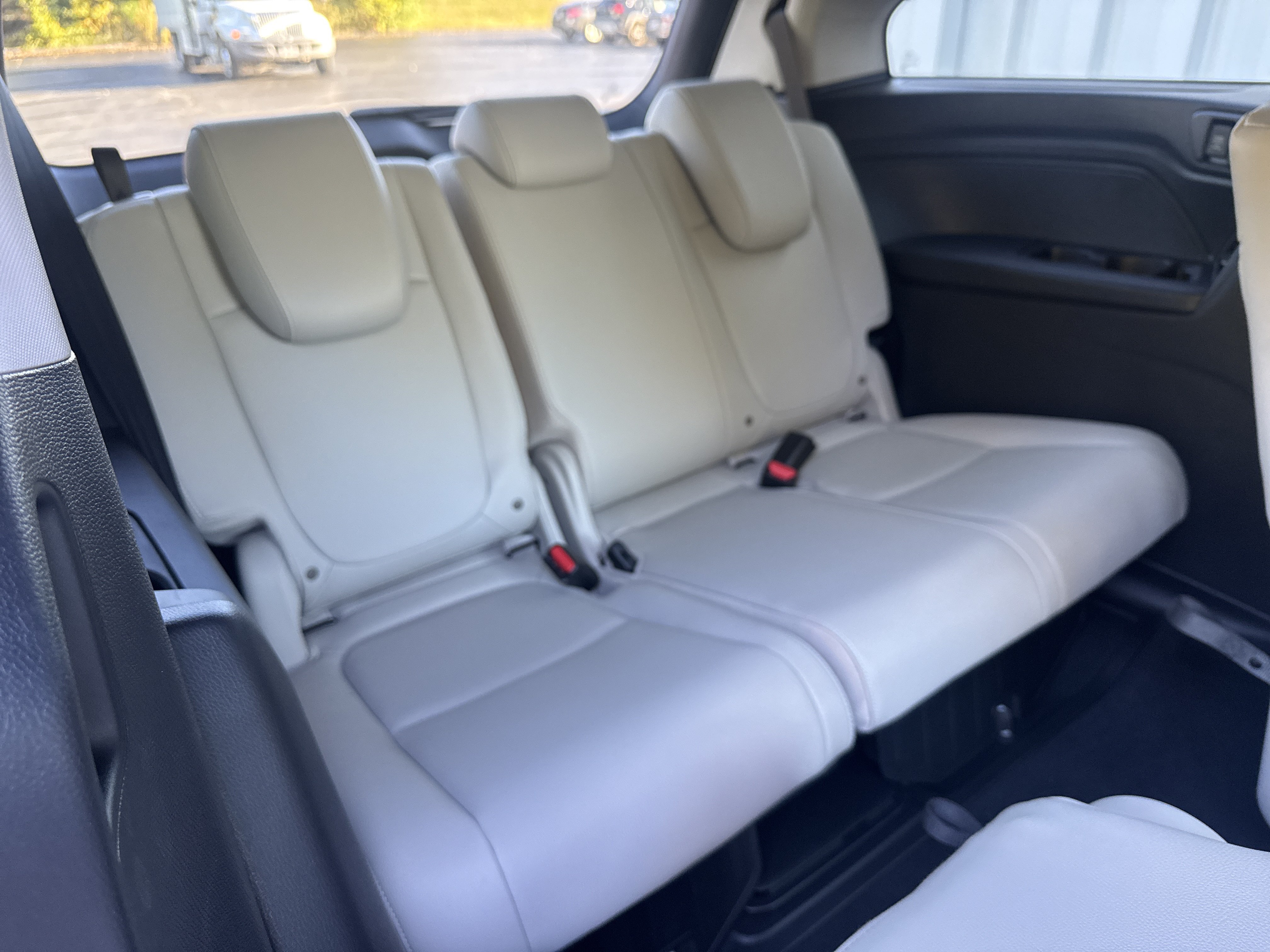 New 2027 Honda Odyssey EX-L image 15