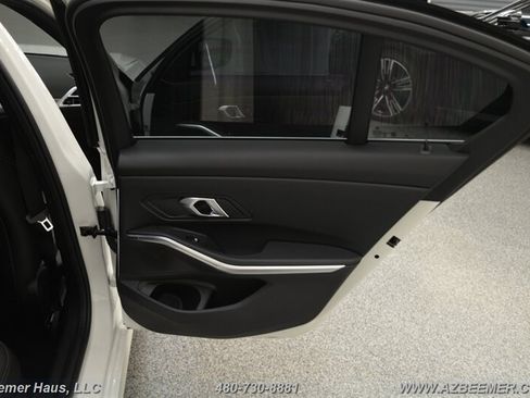 Used 2026 BMW 330i Sedan w/ Convenience Package RWD image 42