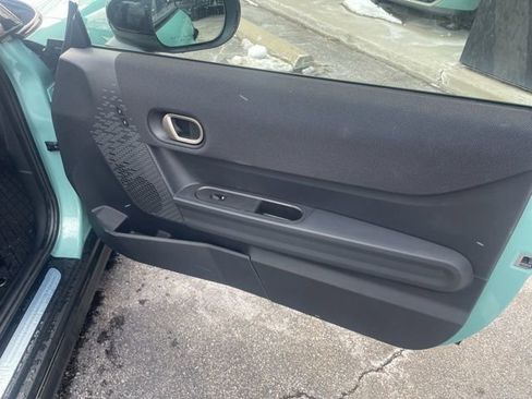 Certified 2025 MINI Cooper S image 9