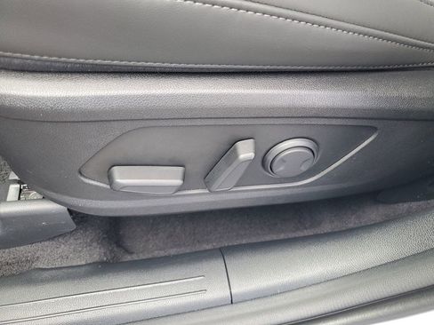 New 2026 Kia Sorento S w/ S Panoramic Sunroof Package image 7