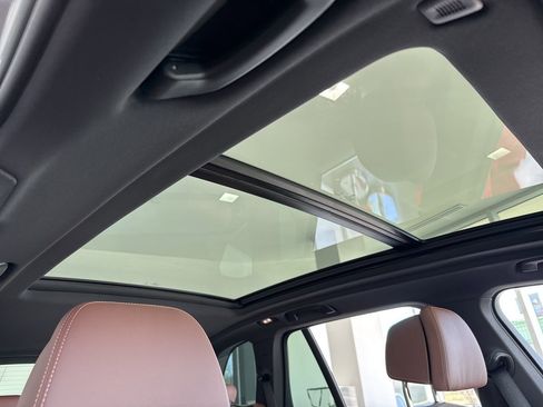 New 2026 BMW X5 xDrive50e w/ M Sport Package image 55