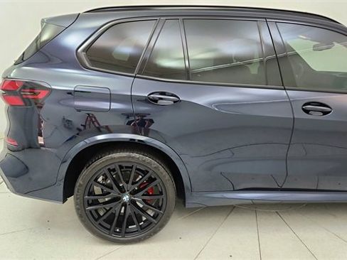 Used 2024 BMW X5 xDrive40i w/ M Sport Package image 12